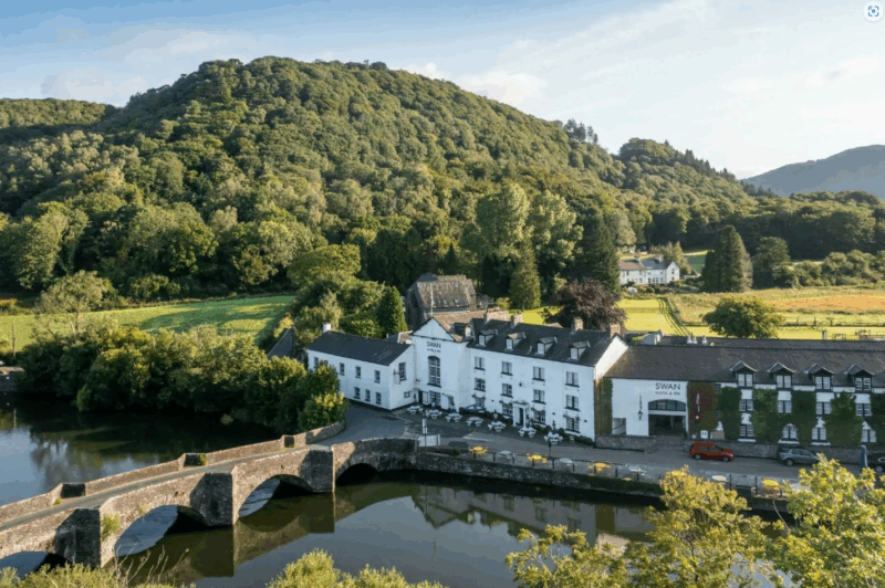 The-Swan-Hotel-Newby-Bridge